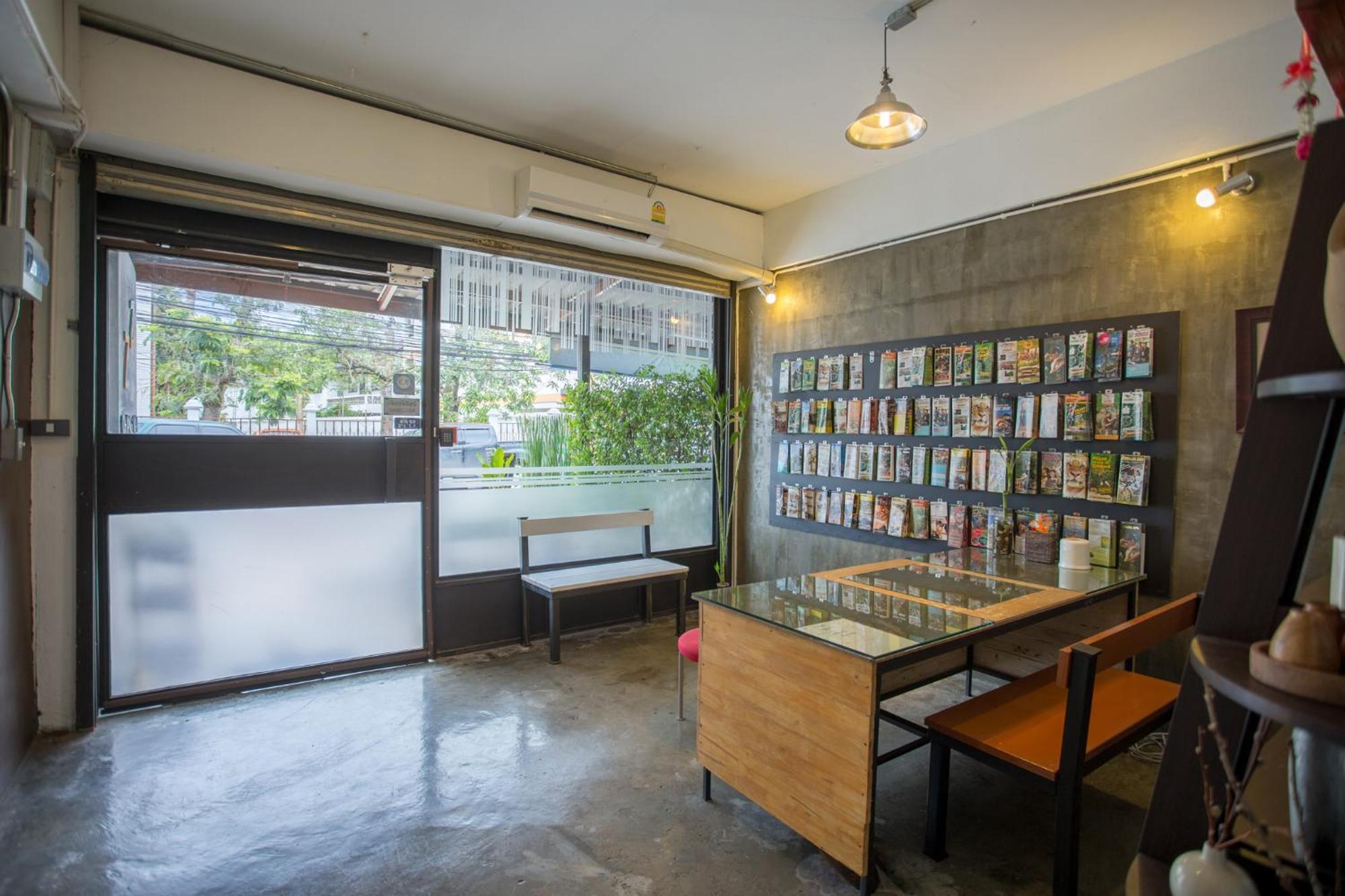Zz Hostel Chiang Mai Extérieur photo