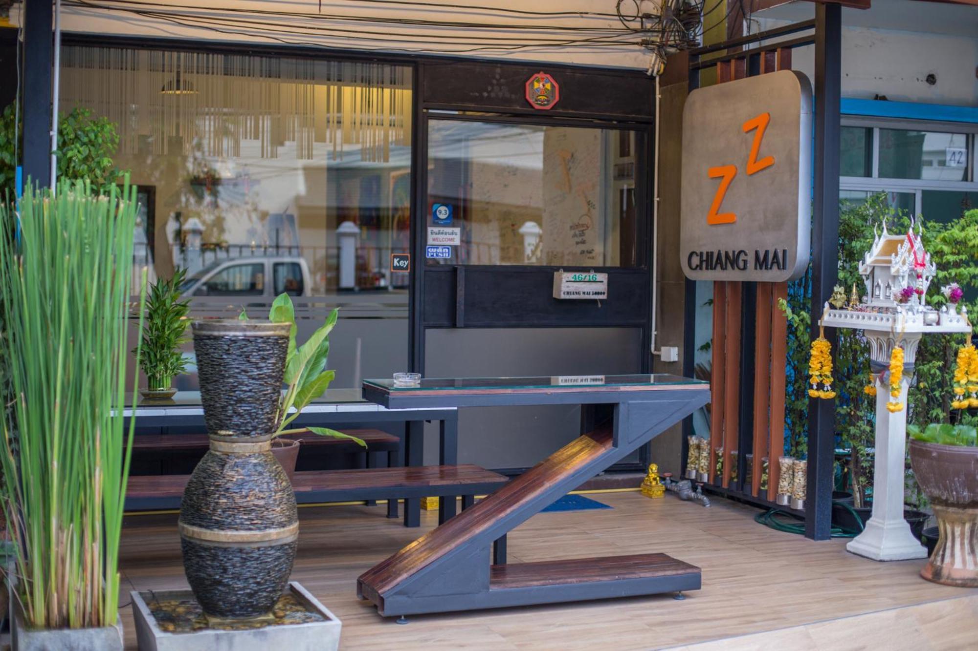 Zz Hostel Chiang Mai Extérieur photo